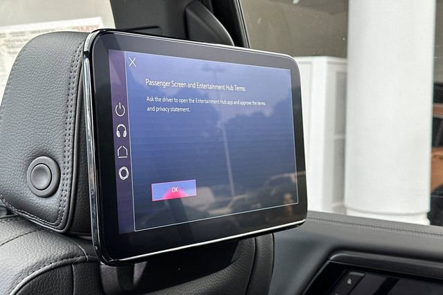 New 2026 GMC Yukon XL Denali w/ Denali Reserve Package image 16