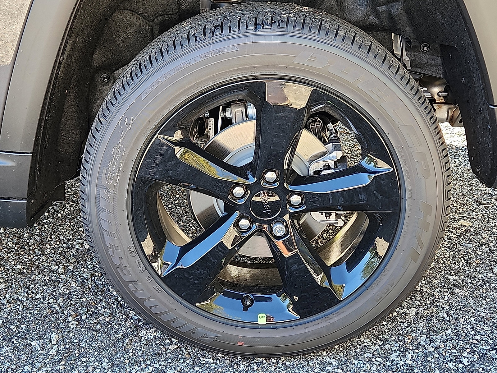 New 2025 Jeep Grand Cherokee Altitude image 5