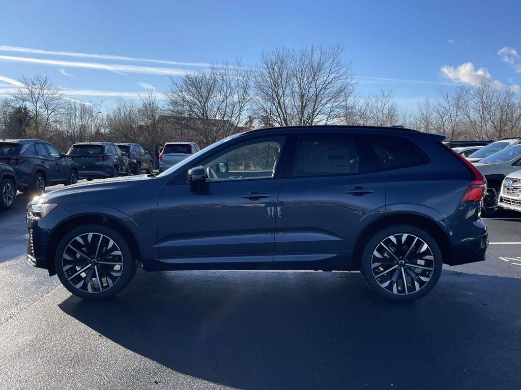 New 2026 Volvo XC60 B5 Ultra w/ Protection Package Premier image 24
