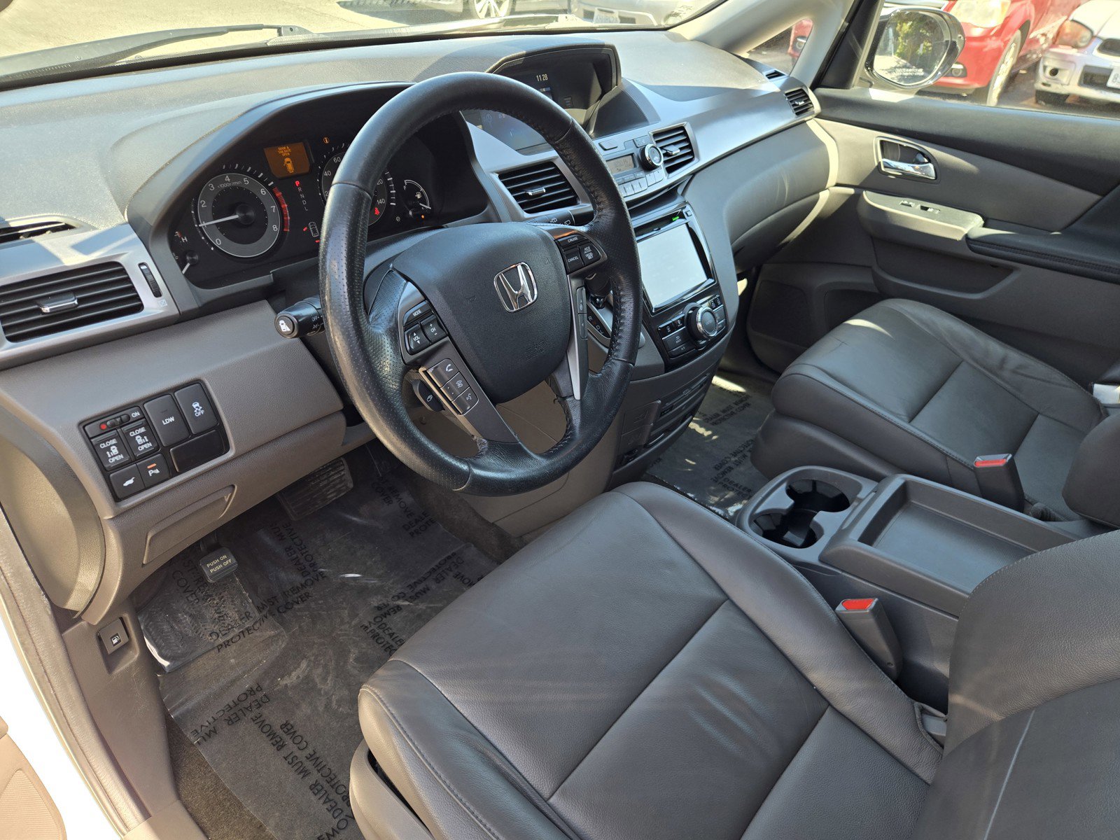 Used 2015 Honda Odyssey Touring image 10