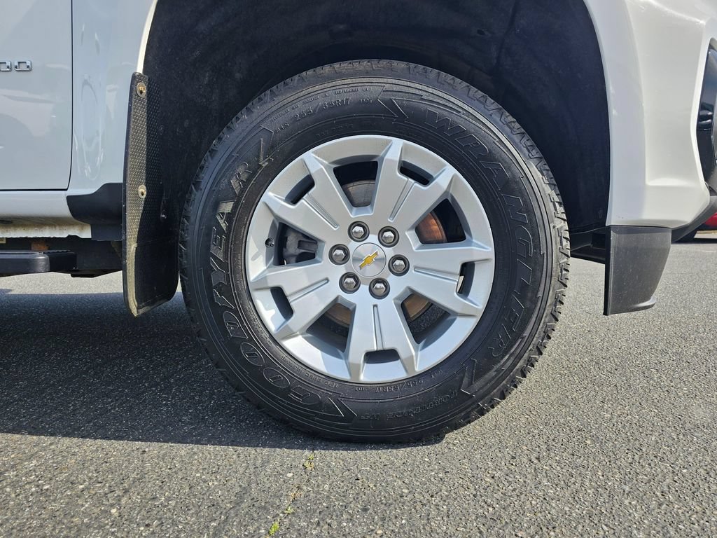 Used 2022 Chevrolet Colorado LT AWD/4WD image 9