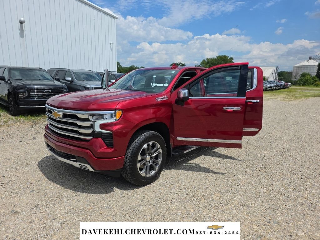 Used 2024 Chevrolet Silverado 1500 High Country w/ Technology Package AWD/4WD image 42
