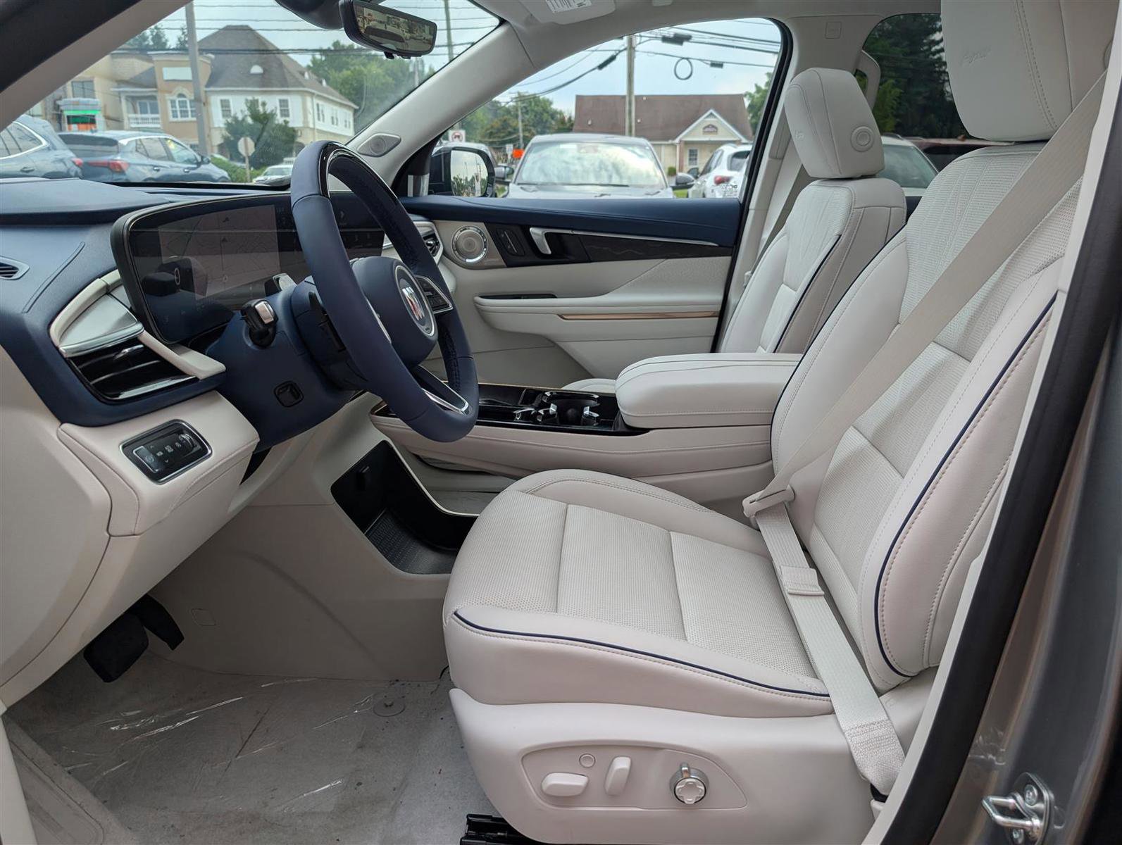 New 2026 Buick Enclave Avenir w/ Super Cruise Package image 16