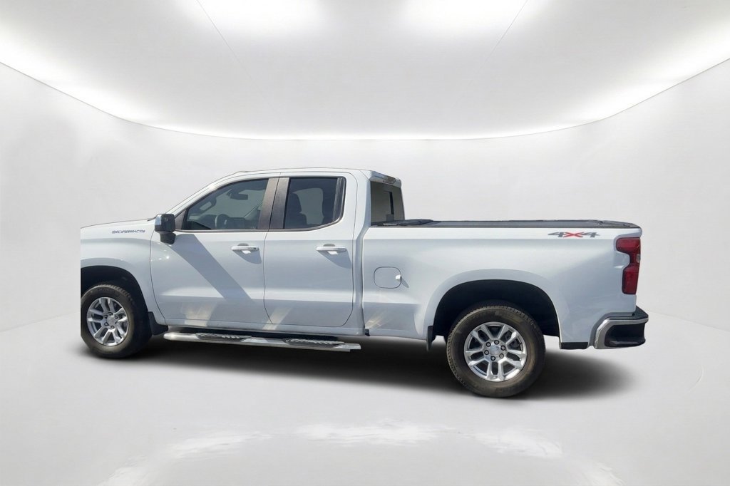 Used 2023 Chevrolet Silverado 1500 LT w/ Max Trailering Package AWD/4WD image 9