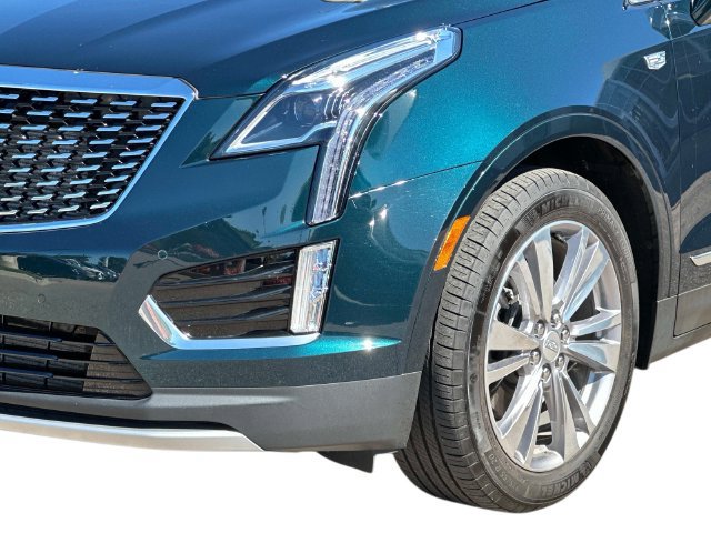 Used 2024 Cadillac XT5 Premium Luxury w/ LPO, Floor Liner Package AWD/4WD image 9