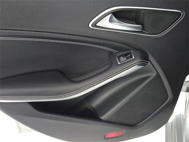 Used 2018 Mercedes-Benz CLA 250 image 18