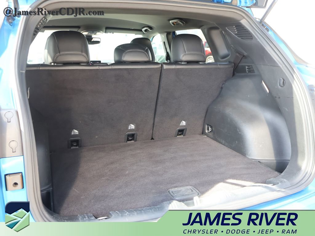 Used 2024 Jeep Compass Limited image 15