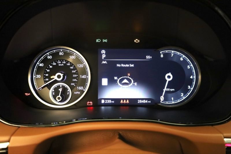 Used 2024 Genesis GV70 2.5T w/ Advanced Package image 15