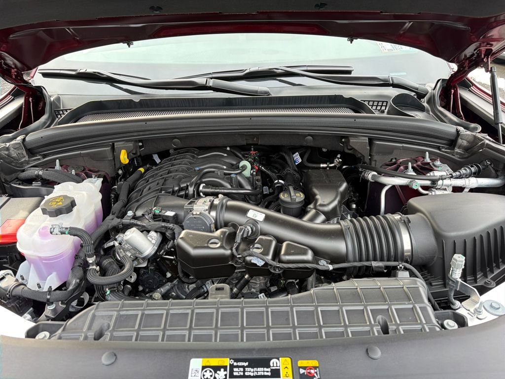 New 2025 Jeep Grand Cherokee Altitude image 22