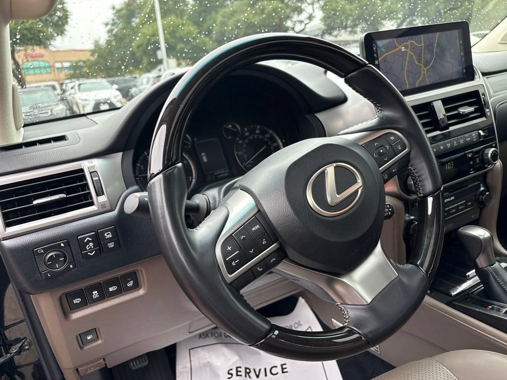 Certified 2022 Lexus GX 460 Luxury w/ Off Road Package AWD/4WD image 13