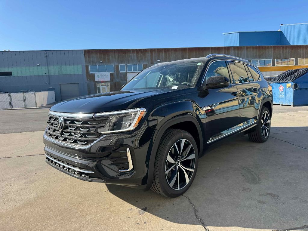 New 2026 Volkswagen Atlas SEL Premium R-Line image 3