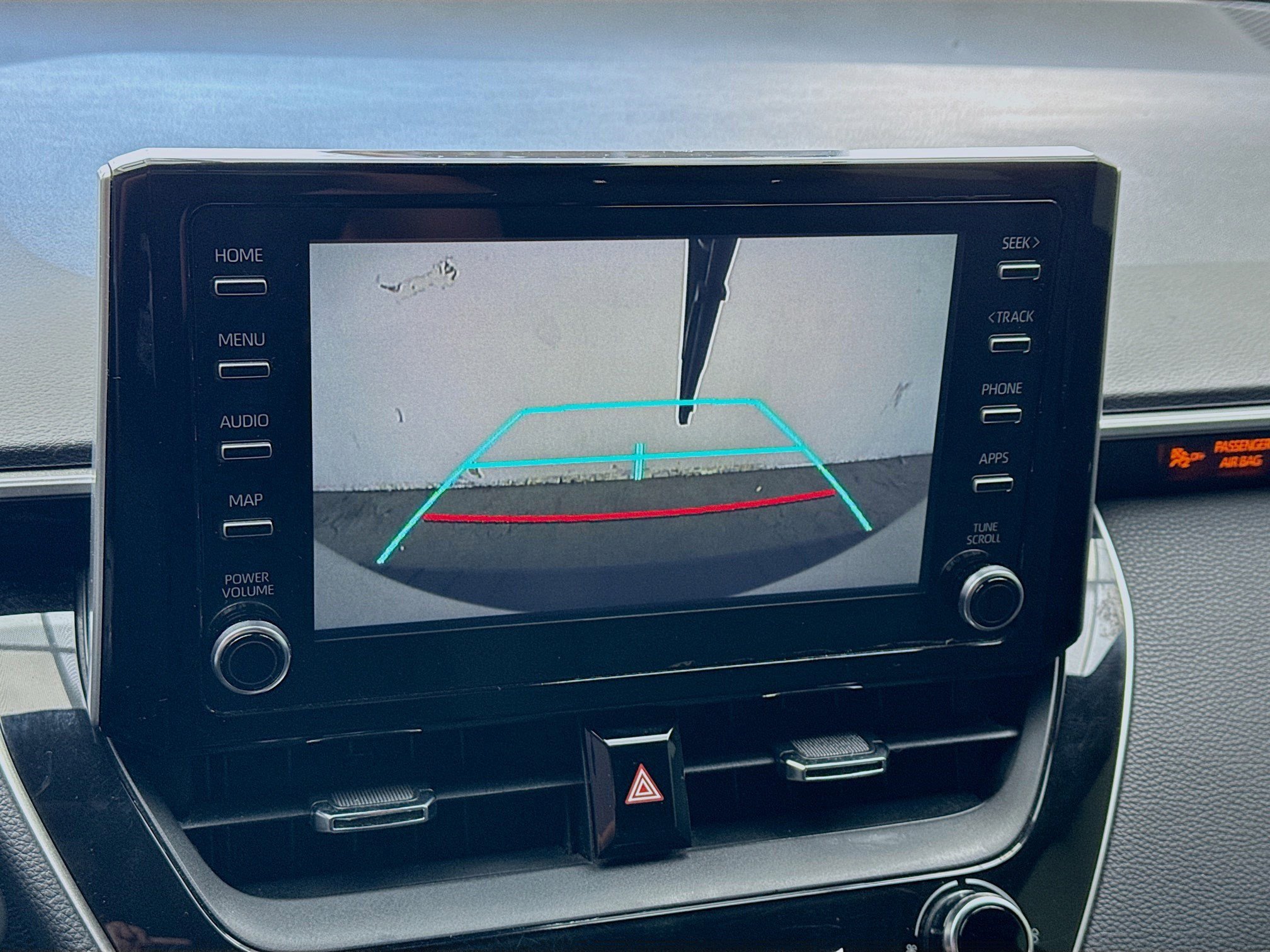 Used 2019 Toyota Corolla SE w/ Carpet Mat Package FWD image 10
