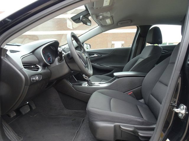 Used 2022 Chevrolet Malibu LS FWD image 9