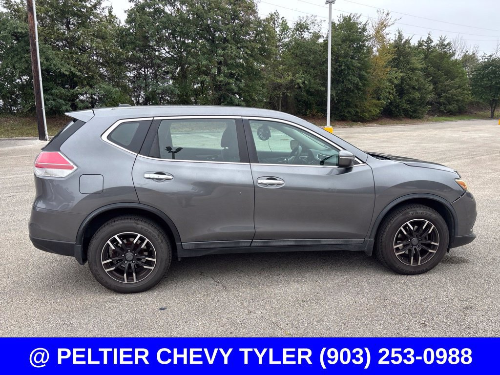 Used 2015 Nissan Rogue S AWD/4WD image 8