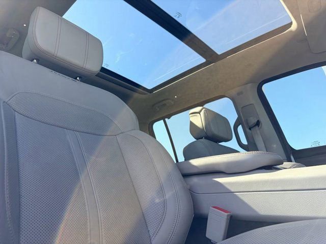 Used 2022 Jeep Grand Wagoneer Series I image 34