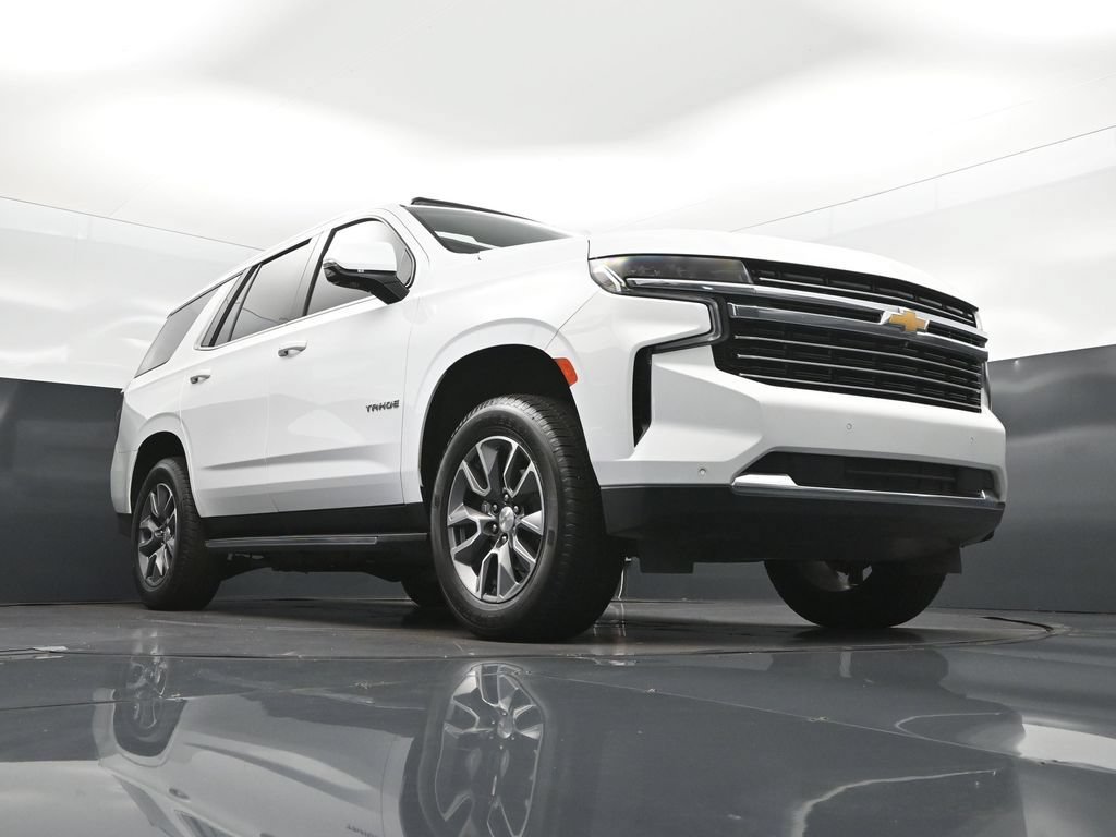 Used 2023 Chevrolet Tahoe LT w/ Luxury Package RWD image 44