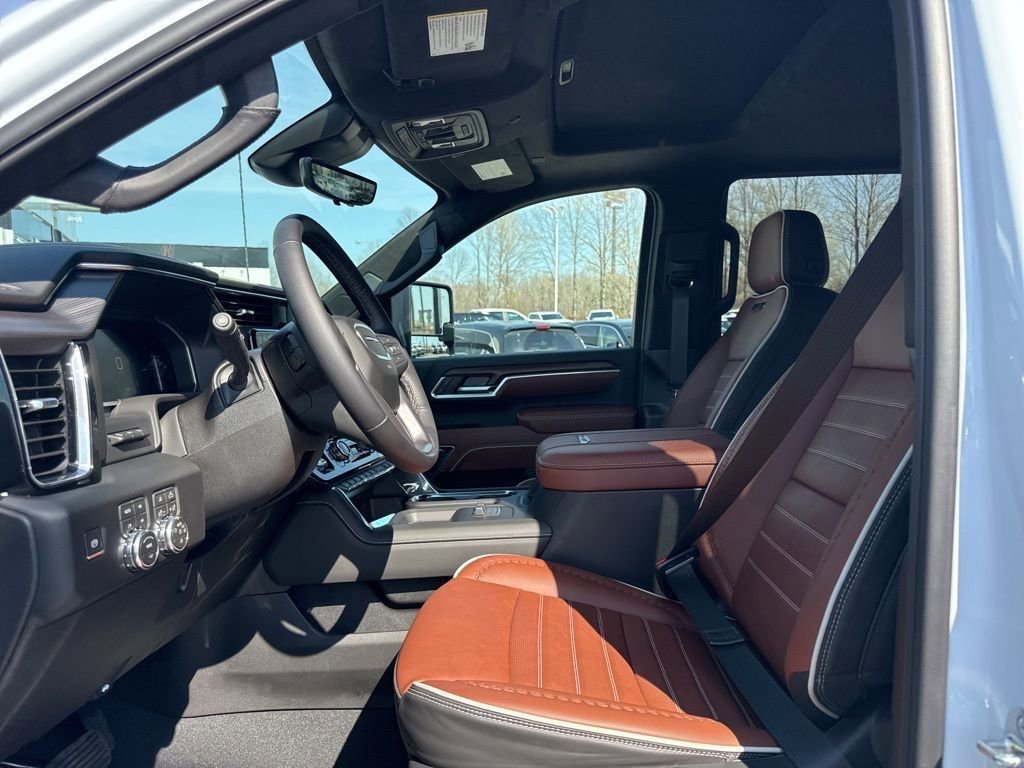 New 2026 GMC Sierra 2500 Denali Ultimate image 9