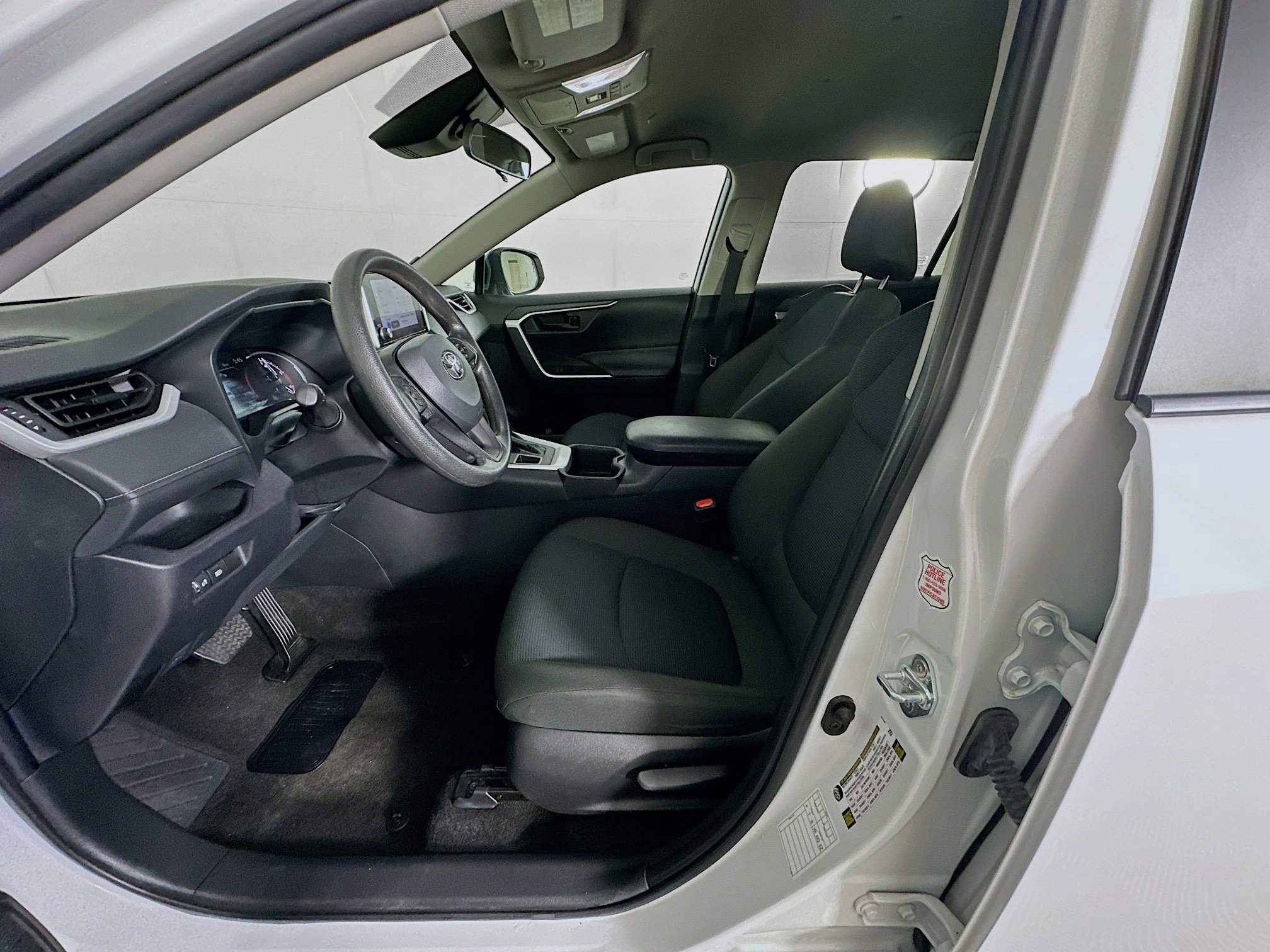 Used 2024 Toyota RAV4 LE image 13
