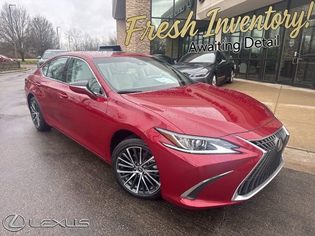 Used 2025 Lexus ES 350 w/ Premium Package