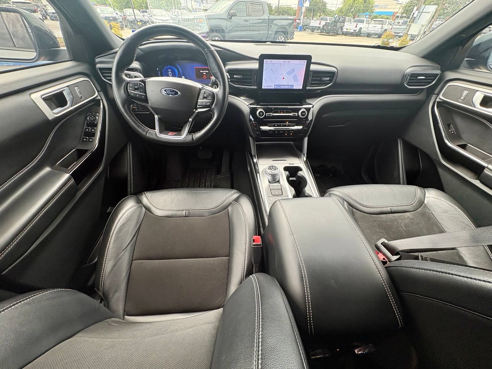 Used 2022 Ford Explorer ST w/ ST High-Performance Pack AWD/4WD image 12
