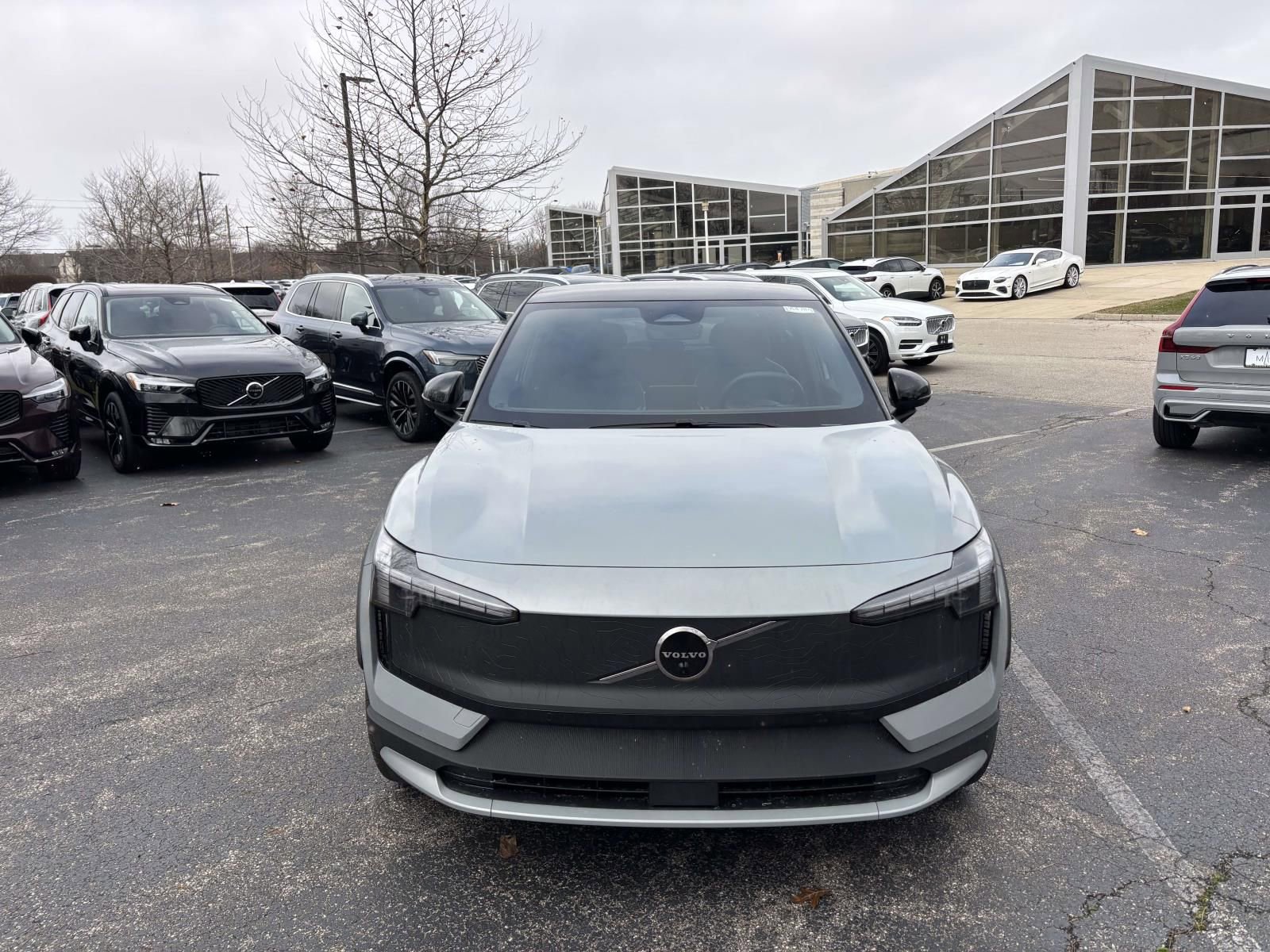 New 2026 Volvo EX30 Cross Country Ultra w/ Protection Package Premier AWD/4WD image 2