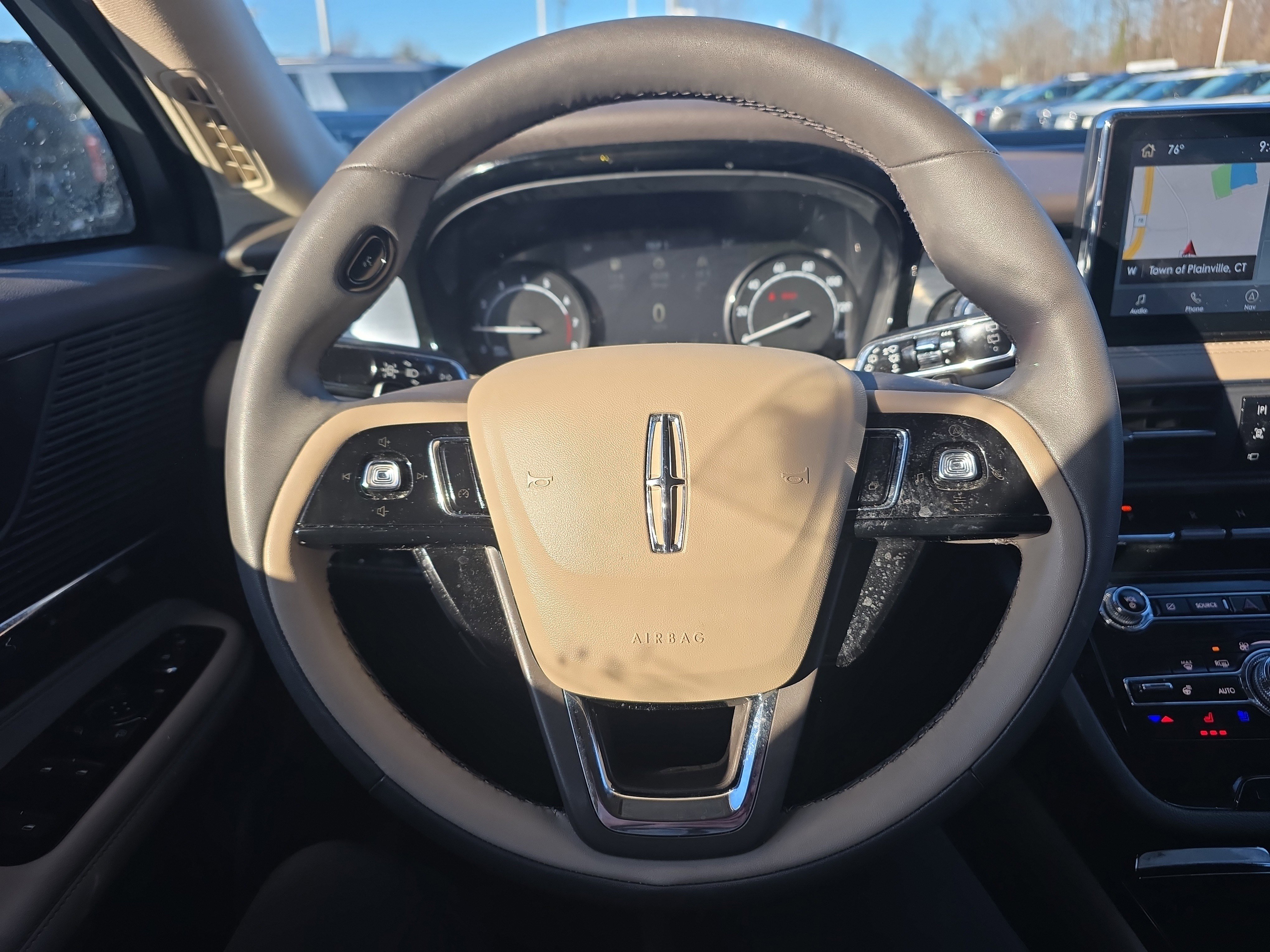 Used 2022 Lincoln Corsair AWD w/ Equipment Group 101A image 32