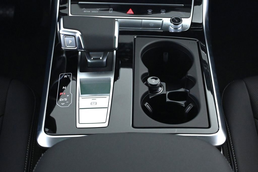 New 2026 Audi Q8 Premium Plus AWD/4WD image 13