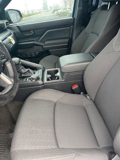 Used 2025 Toyota 4Runner SR5 image 13