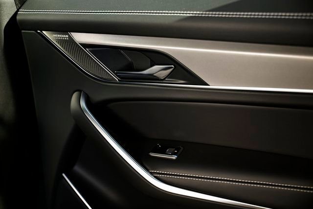 New 2026 Jaguar F-PACE R-Dynamic S image 29