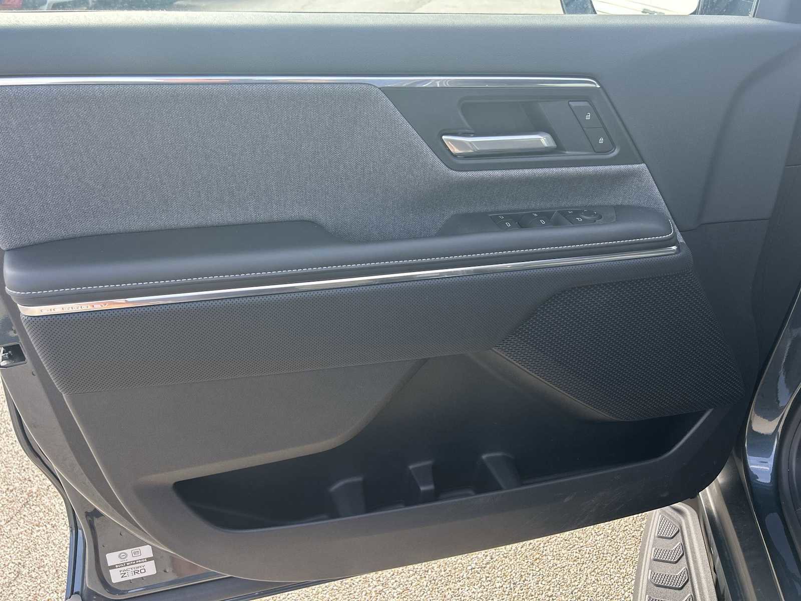 New 2026 GMC Sierra EV Elevation image 20