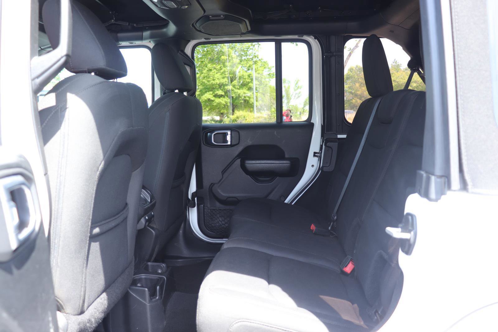 Used 2018 Jeep Wrangler Unlimited Sport S image 12