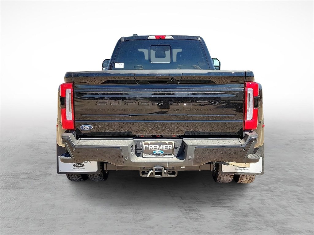 New 2026 Ford F450 Platinum w/ FX4 Off-Road Package image 9