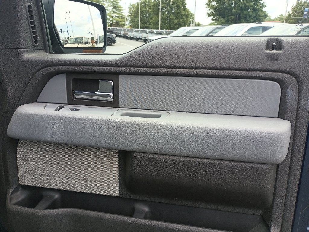 Used 2013 Ford F150 XLT w/ Mid Equipment Group RWD image 30