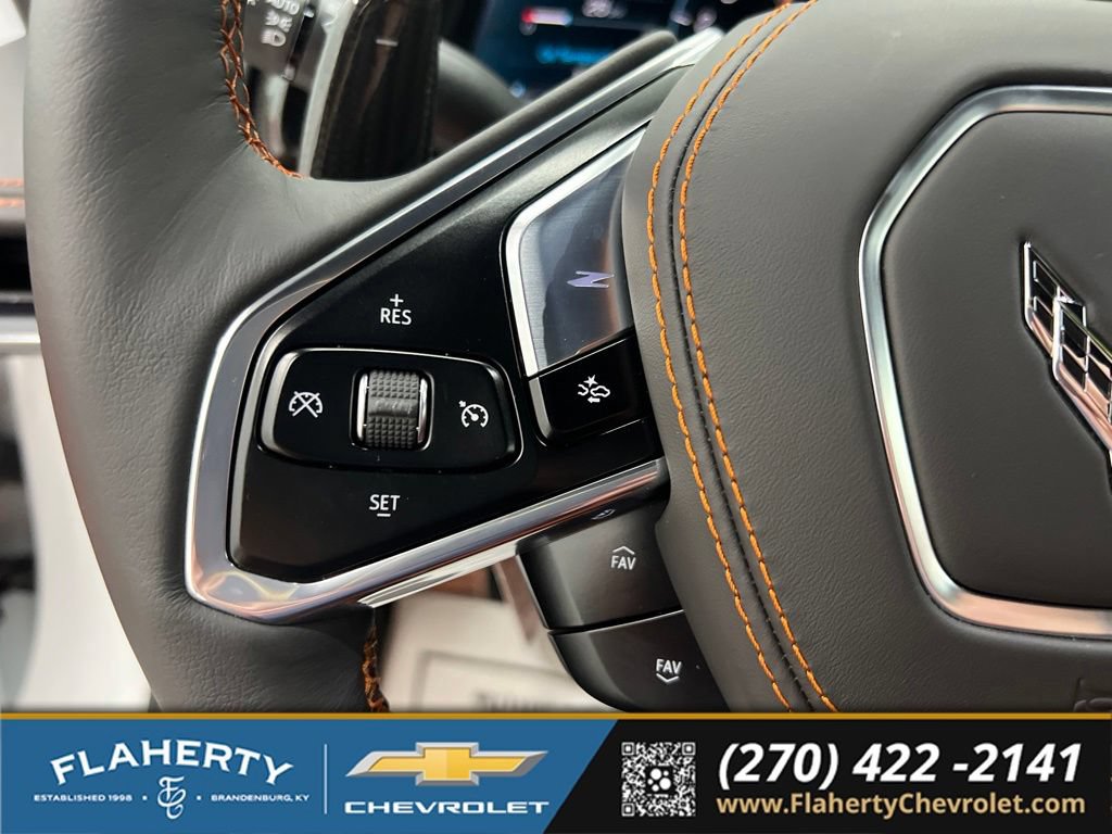 Used 2025 Chevrolet Corvette Z06 RWD image 20