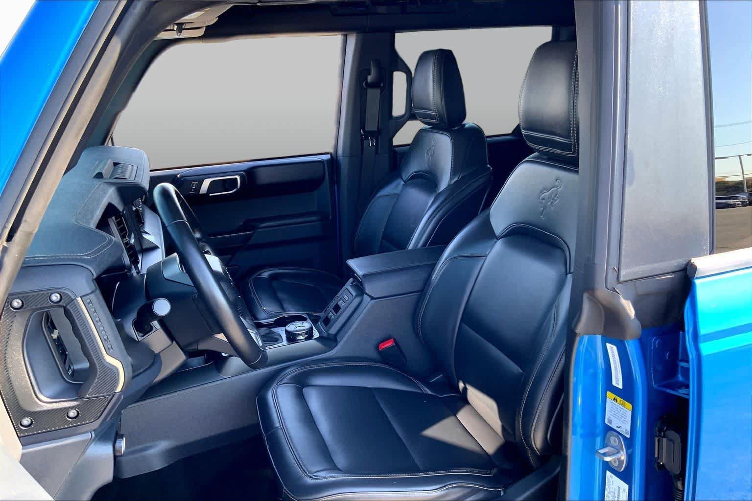 Used 2025 Ford Bronco Badlands AWD/4WD image 8
