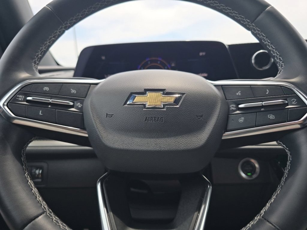 Used 2024 Chevrolet Traverse LT w/ LPO, Floor Liner Package AWD/4WD image 26