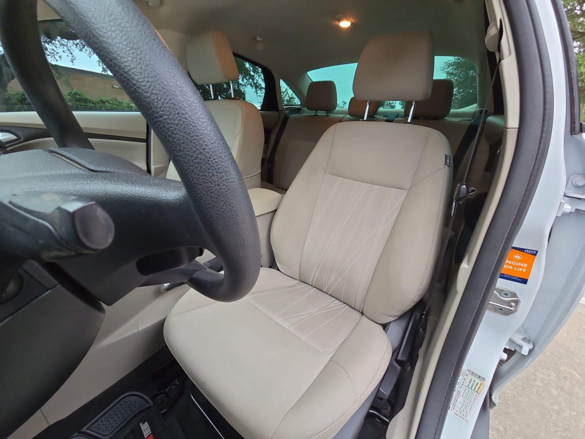 Used 2017 Ford Focus SE FWD image 11