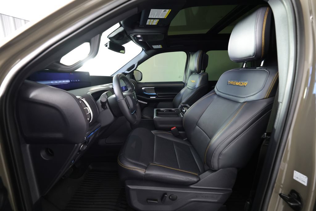 Used 2026 Ford Expedition Tremor AWD/4WD image 20