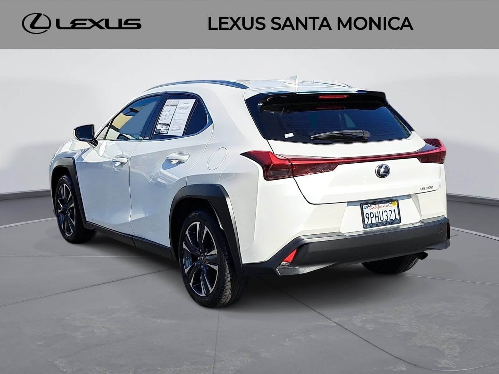 Used 2020 Lexus UX 200 w/ Premium Package FWD image 7