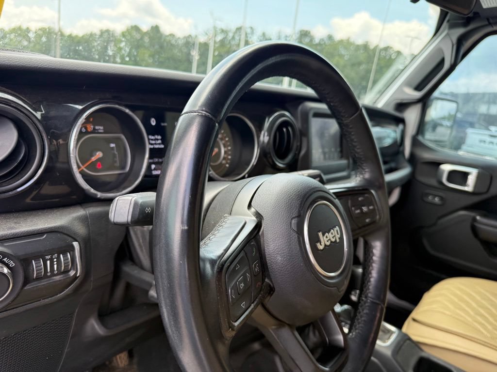Used 2020 Jeep Wrangler Sport AWD/4WD image 16