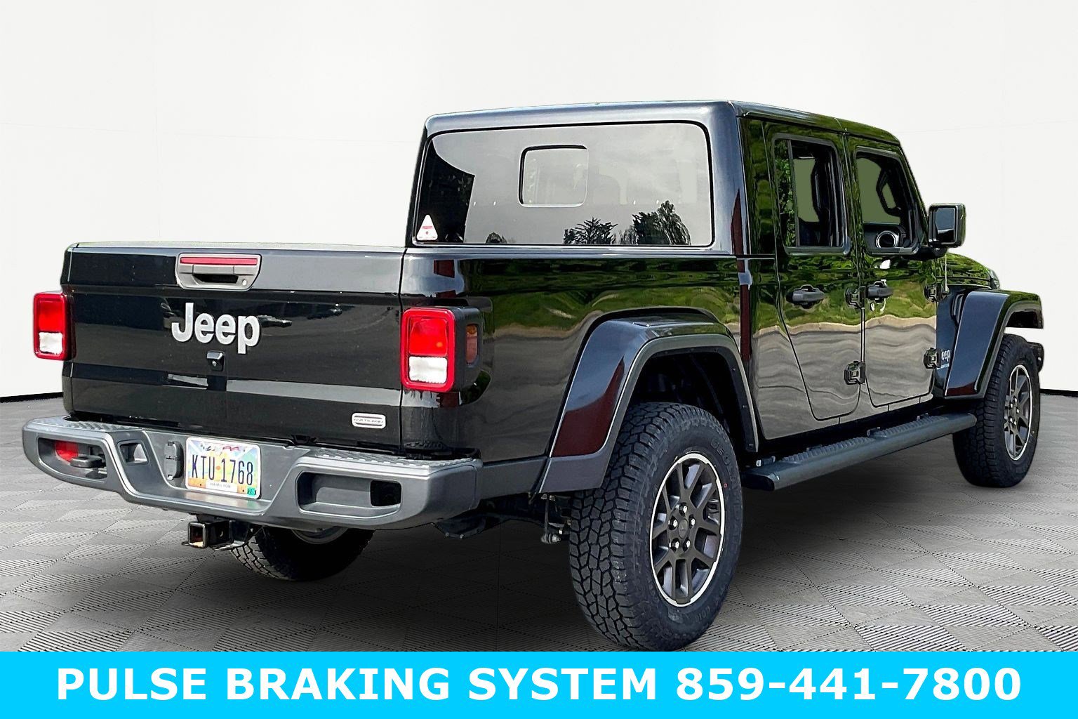 Used 2022 Jeep Gladiator Overland w/ Trailer Tow Package image 6