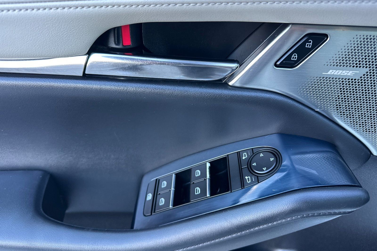 Used 2019 MAZDA MAZDA3 Sedan w/ Premium Package image 11