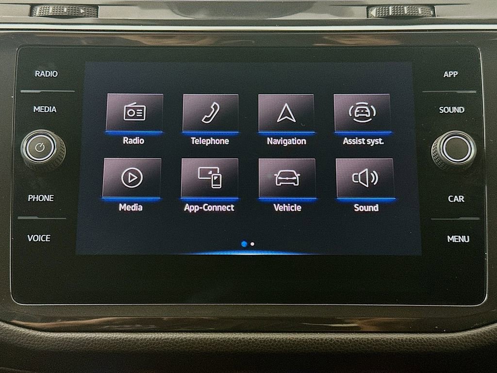 Used 2023 Volkswagen Tiguan SE R-Line image 19