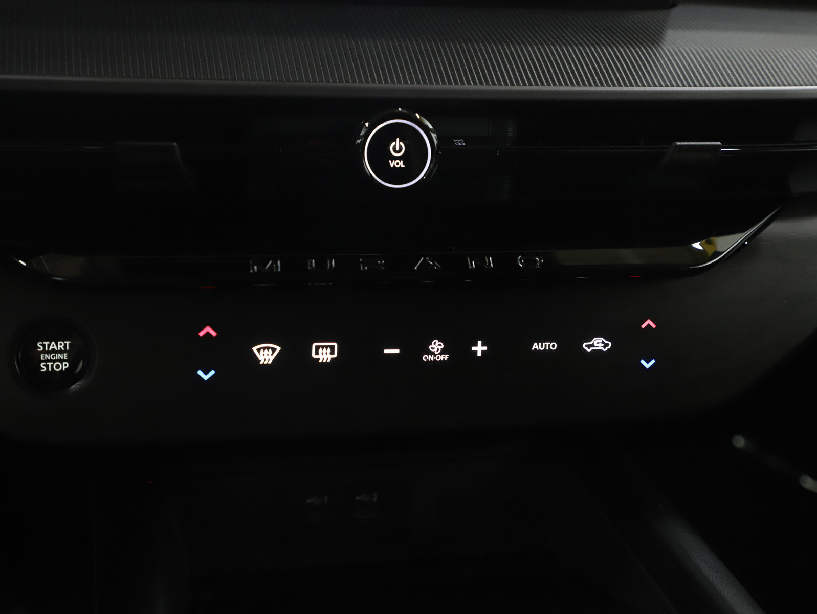 Used 2025 Nissan Murano SV AWD/4WD image 23