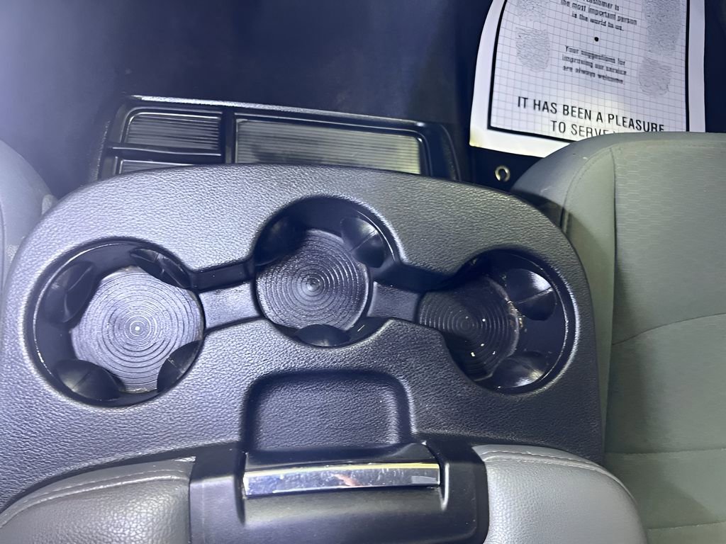 Used 2017 RAM 1500 Classic SLT image 32