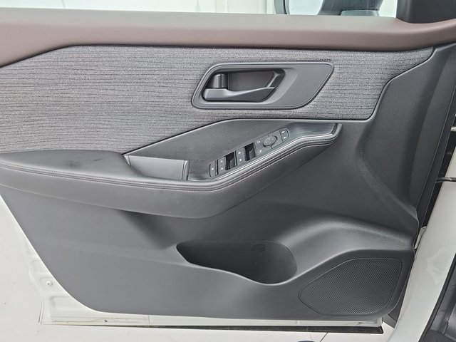 Certified 2022 Nissan Rogue S image 25