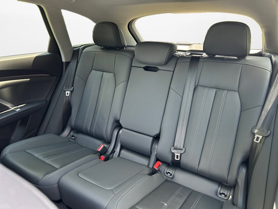 Certified 2025 Audi Q5 Premium Plus w/ Premium Plus image 13
