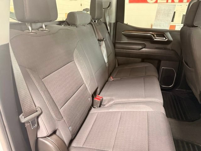 Used 2023 Chevrolet Silverado 1500 RST AWD/4WD image 25