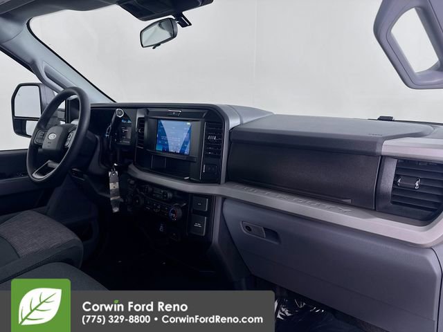 New 2026 Ford F350 XLT image 27