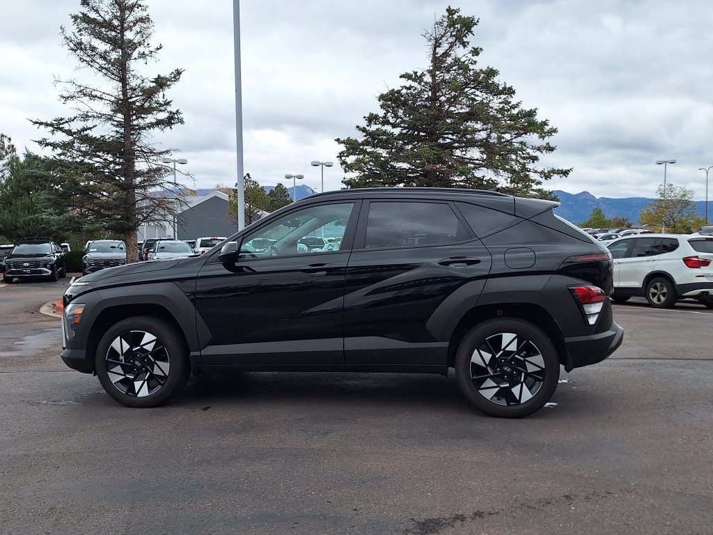 Certified 2024 Hyundai Kona SEL AWD/4WD image 6